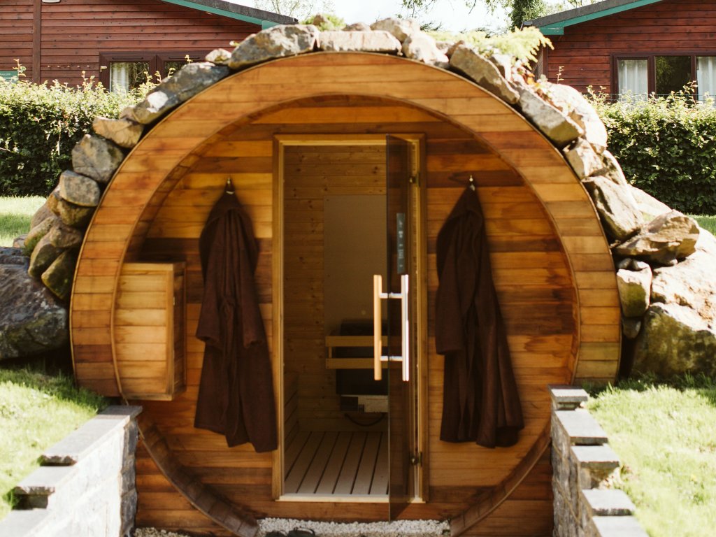 Best Outdoor Sauna for Two People on a Budget